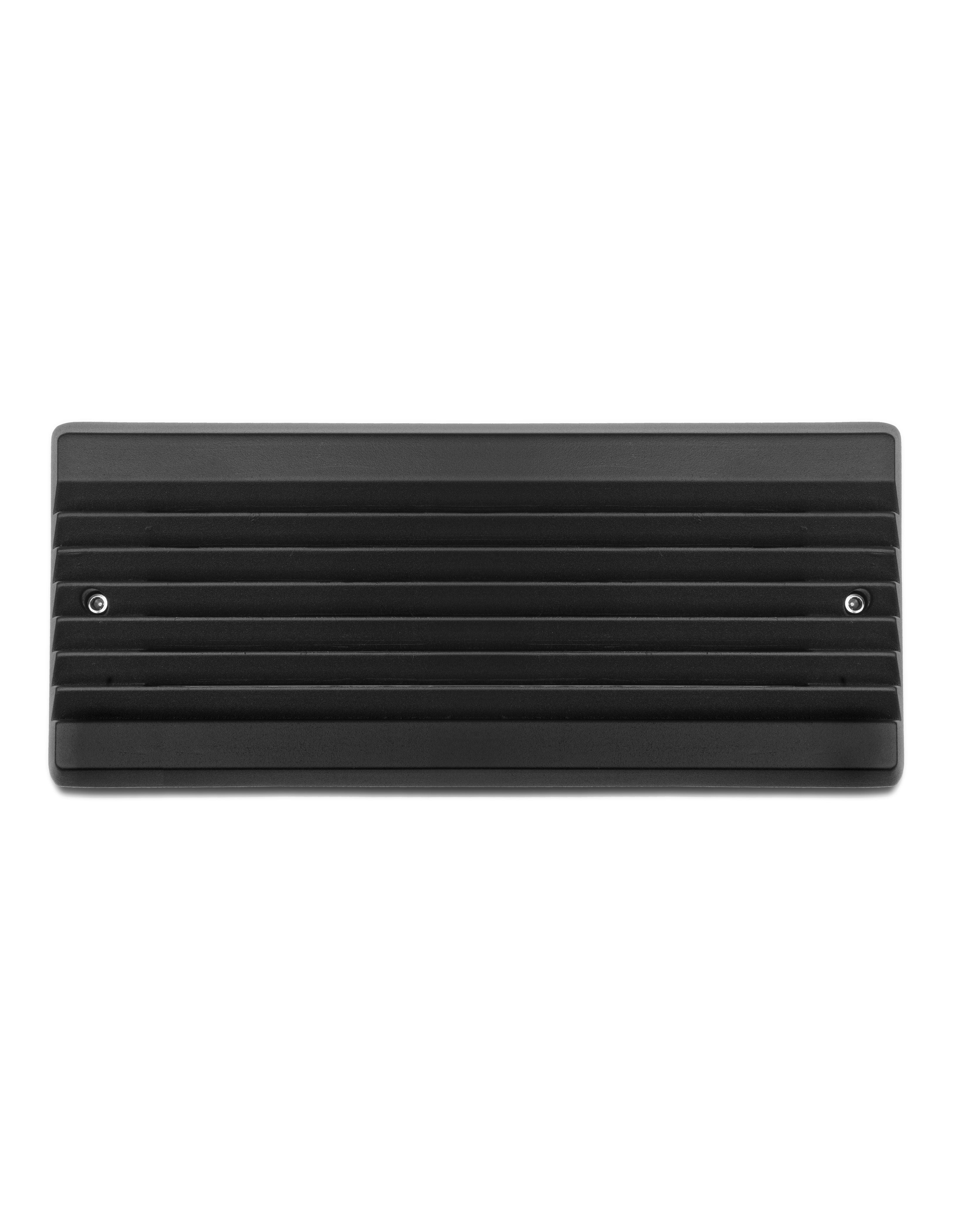 SL832