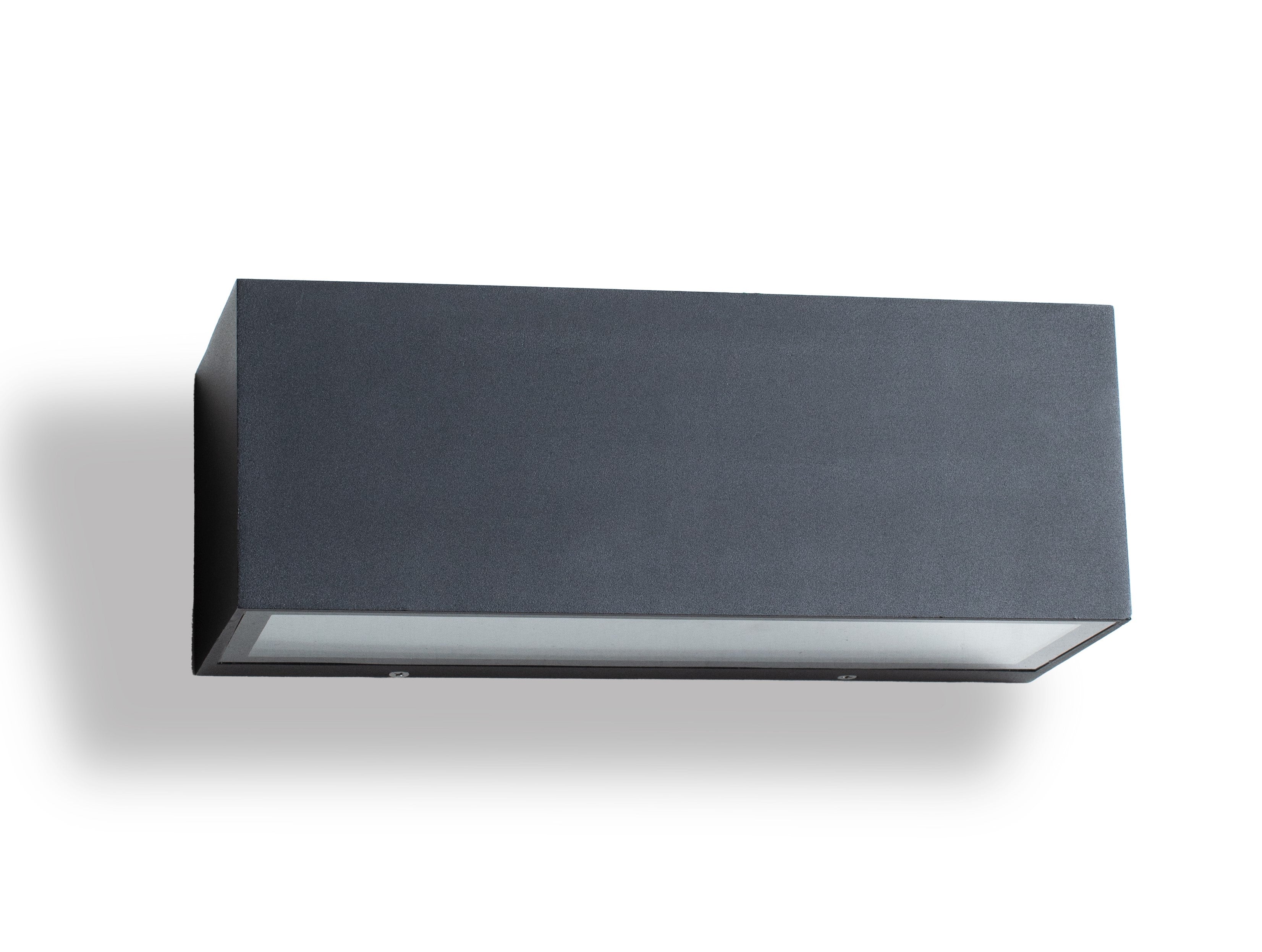 UD900